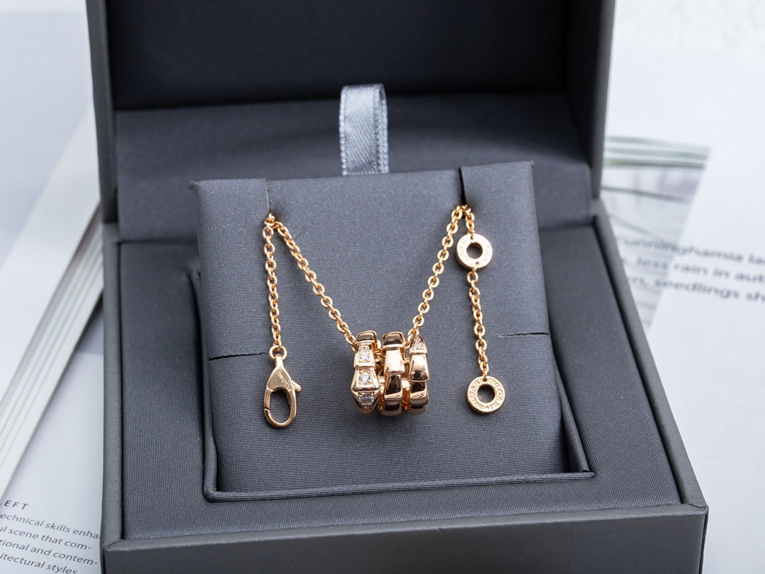 [Perla Lux]SERPENTI PINK GOLD NECKLACE DIAMOND