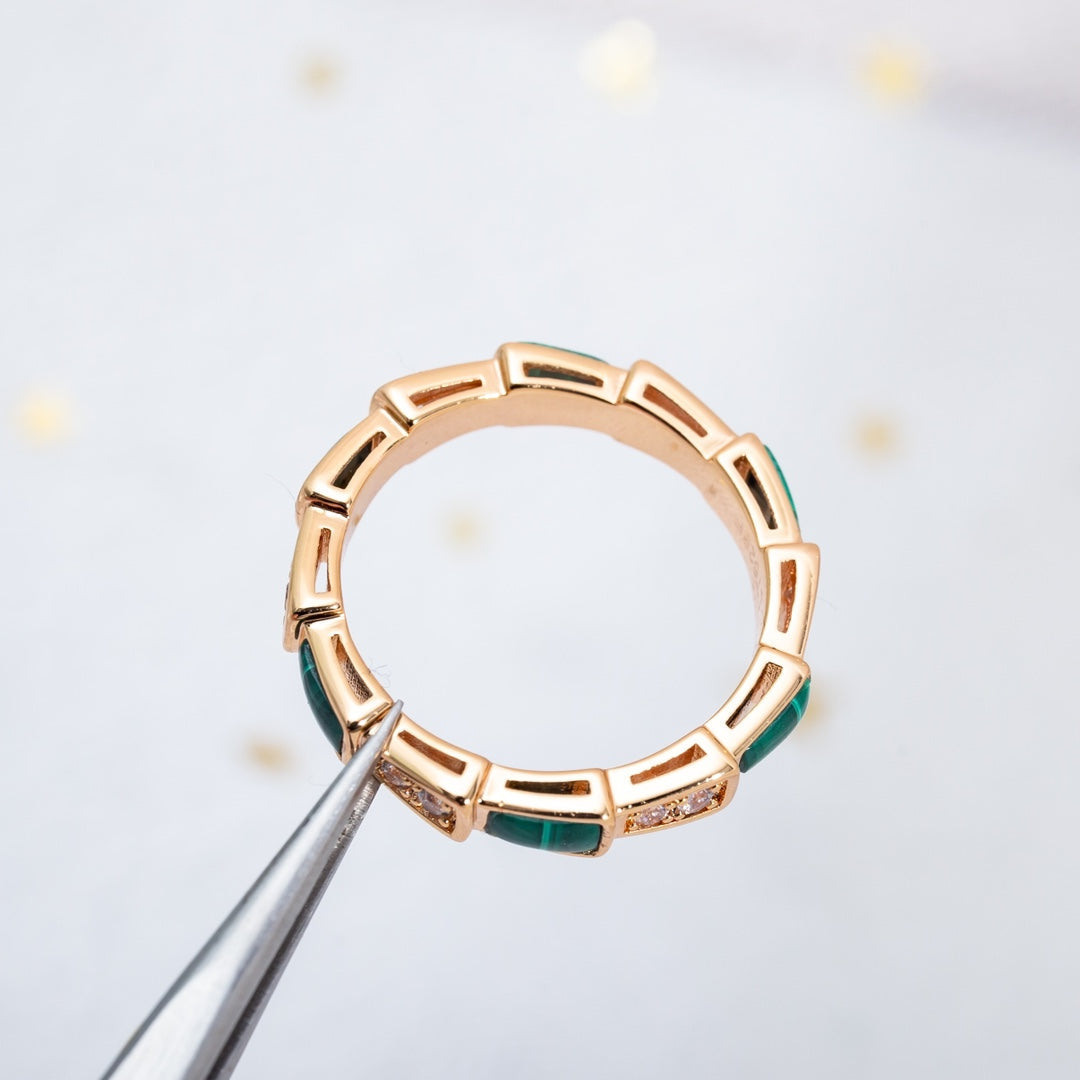 [Perla Lux]SERPENTI RING PINK GOLD MALACHITE DIAMOND 3MM