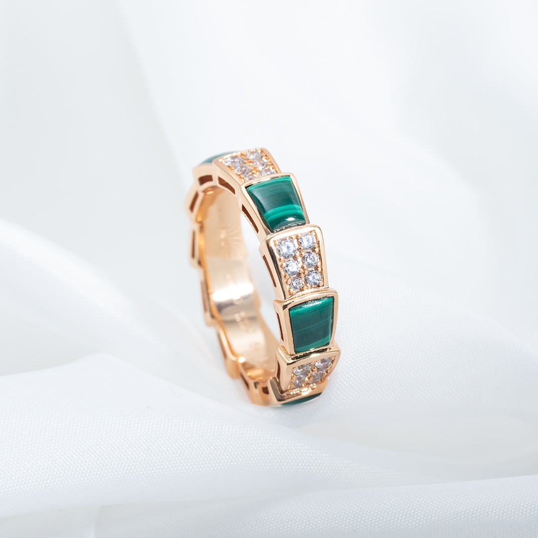 [Perla Lux]SERPENTI RING PINK GOLD MALACHITE DIAMOND PAVED 4MM