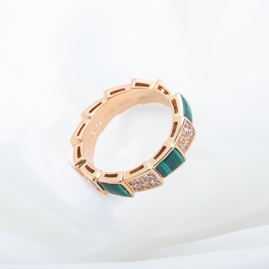 [Perla Lux]SERPENTI RING PINK GOLD MALACHITE DIAMOND PAVED 4MM