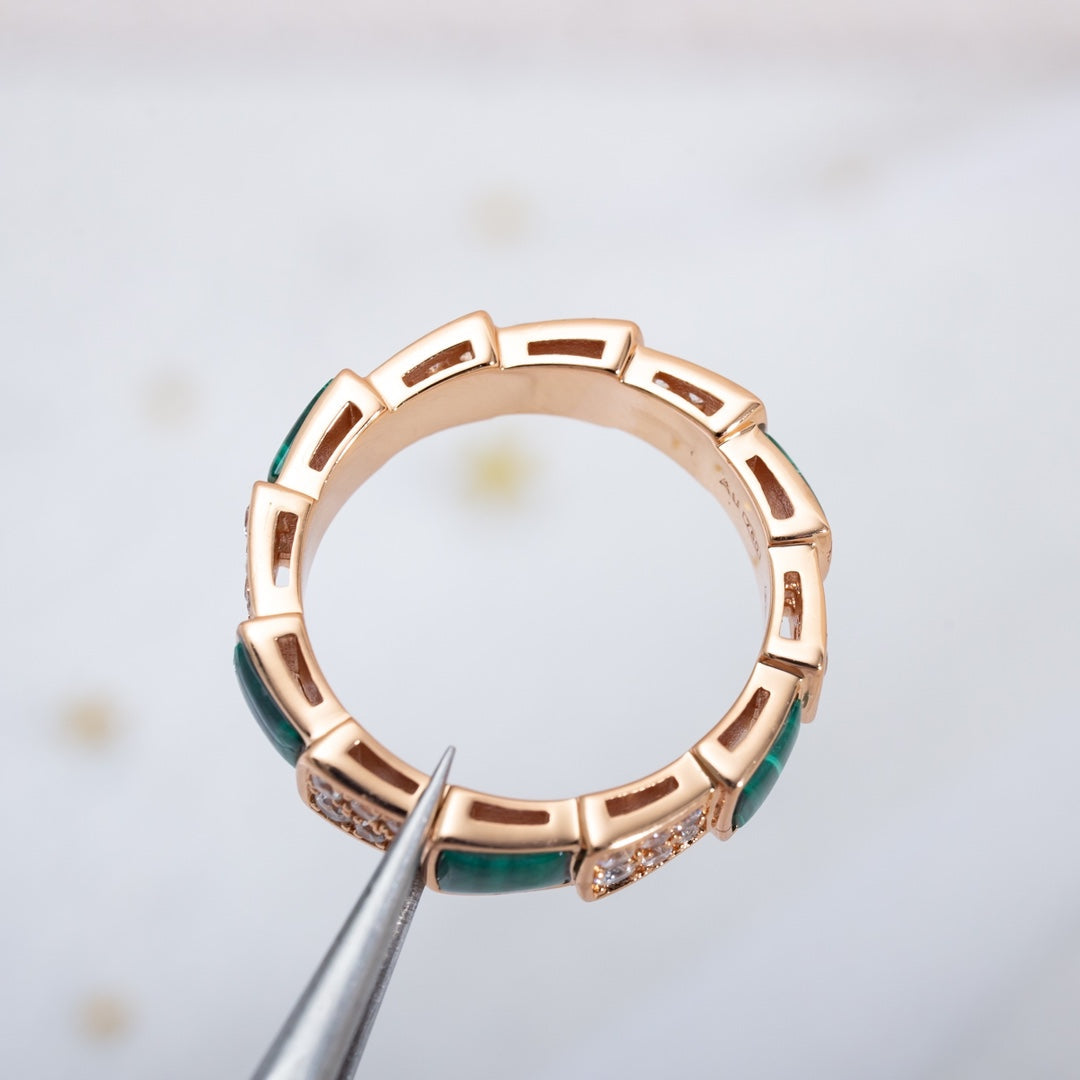 [Perla Lux]SERPENTI RING PINK GOLD MALACHITE DIAMOND PAVED 4MM
