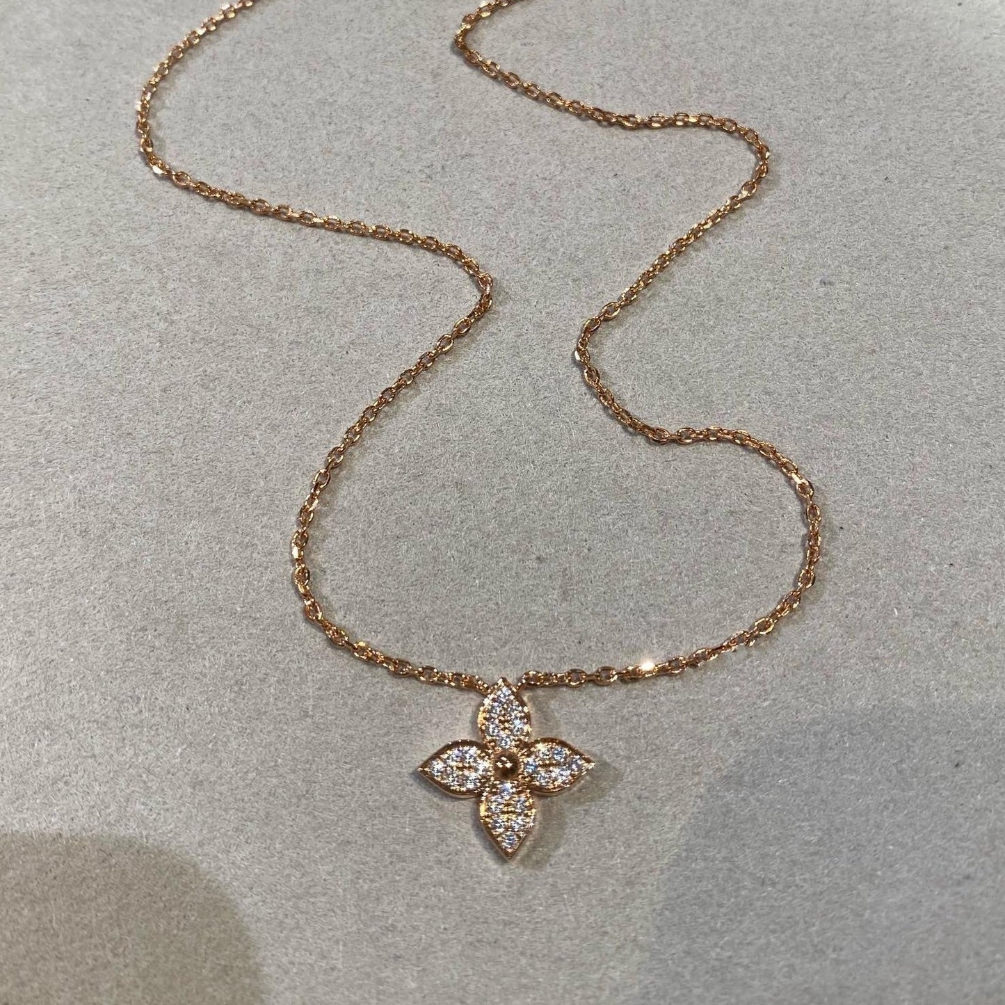 [Perla Lux]STAR DIAMOND NECKALCE