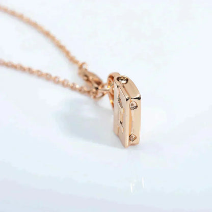 [Perla Lux]AMULETTE PEDANT ROSE GOLD NECKLACE