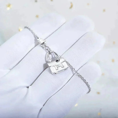 [Perla Lux]AMULETTE PEDANT SILVER NECKLACE
