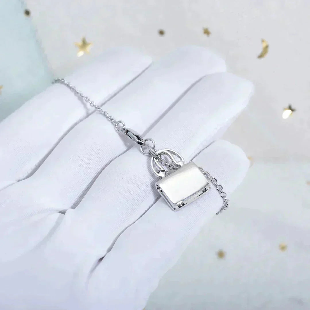 [Perla Lux]AMULETTE PEDANT SILVER NECKLACE