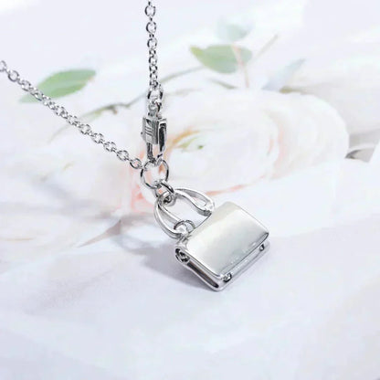 [Perla Lux]AMULETTE PEDANT SILVER NECKLACE