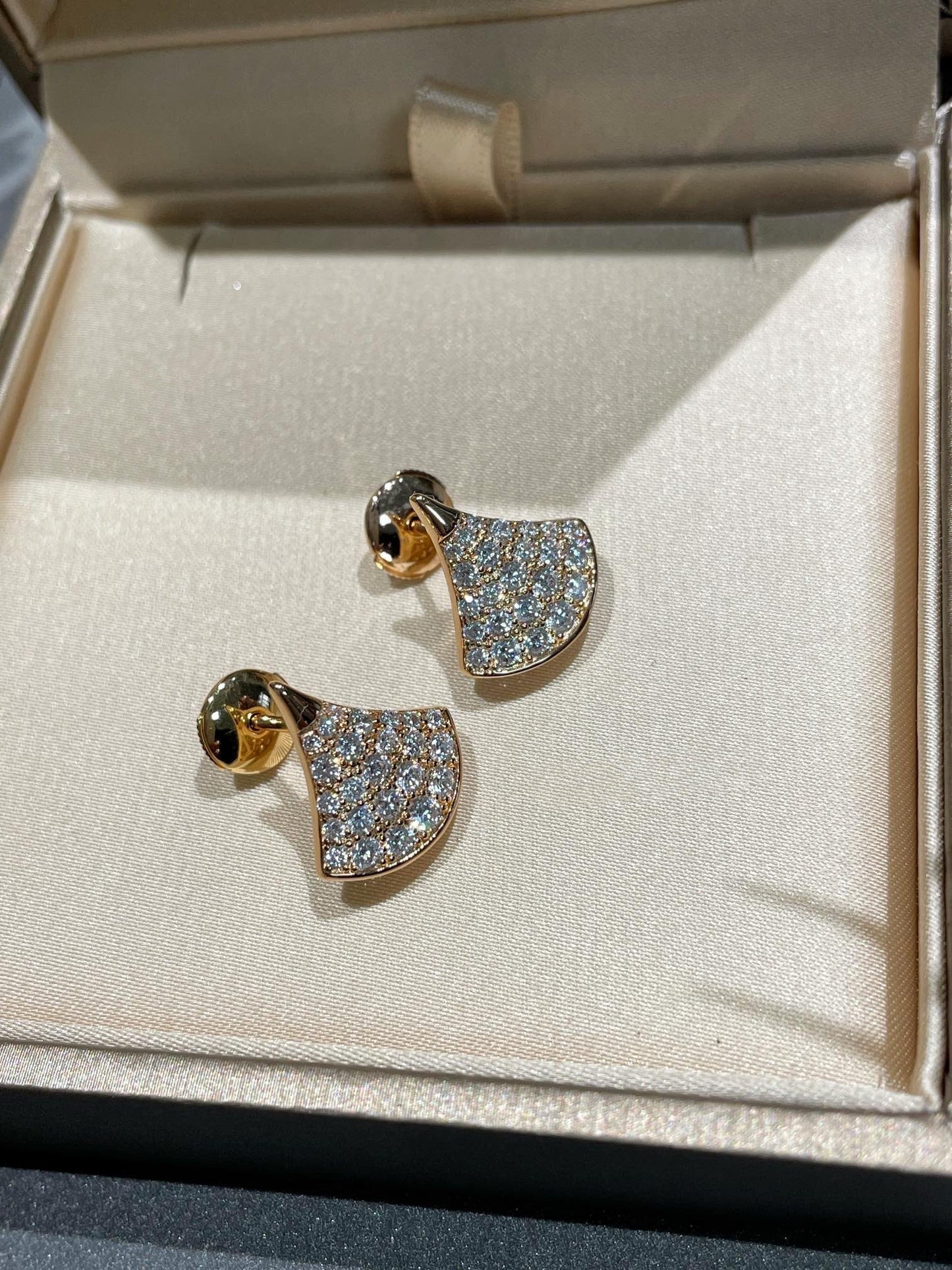 [Perla Lux]DREAM STUD EARRINGS DIAMOND
