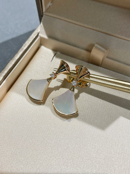 [Perla Lux]DREAM MOP 1 DIAMOND EARRINGS