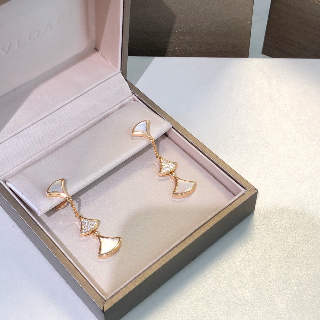 [Perla Lux]DREAM EARRINGS 3 MOTIFS DIAMOND MOP PINK GOLD