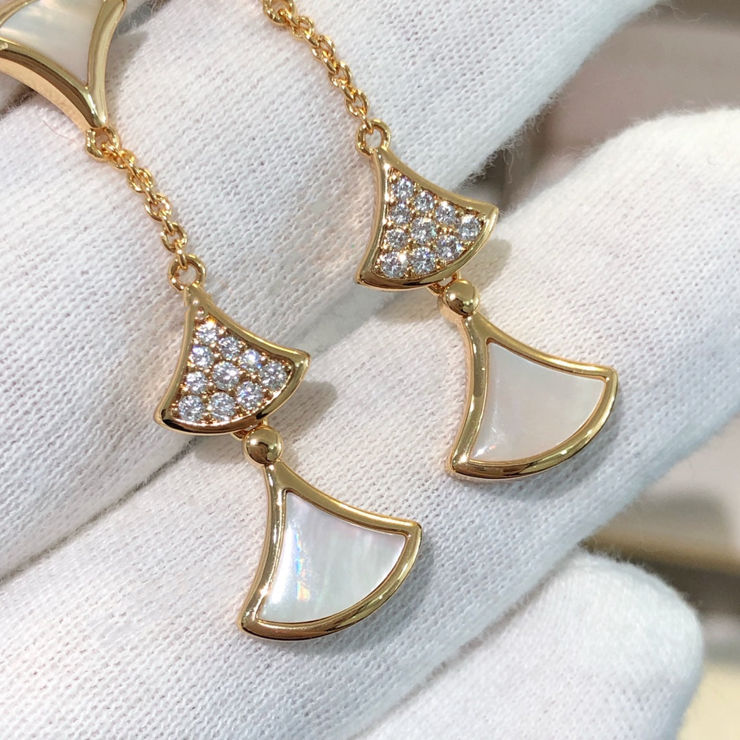 [Perla Lux]DREAM EARRINGS 3 MOTIFS DIAMOND MOP PINK GOLD
