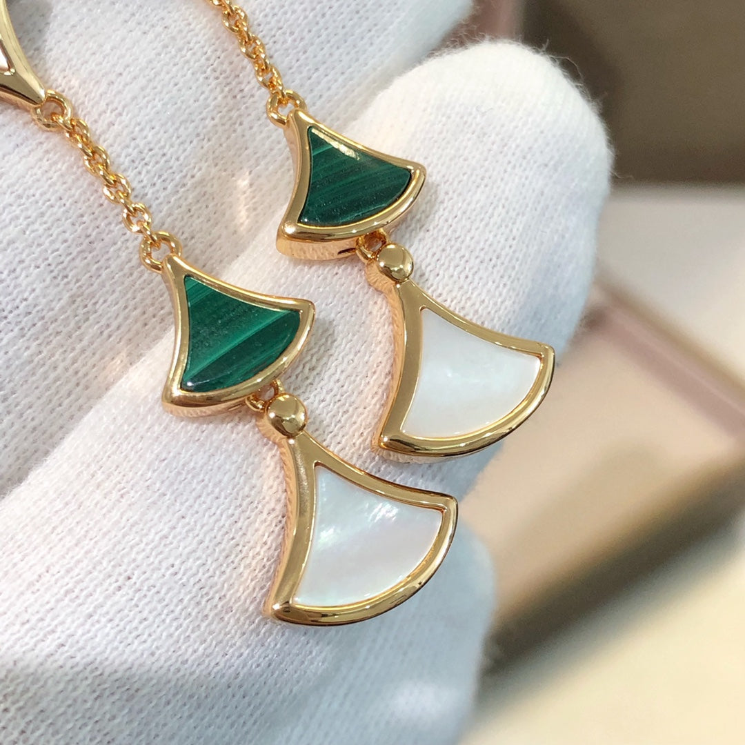 [Perla Lux]DREAM EARRINGS 3 MOTIFS MALACHITE MOP PINK GOLD