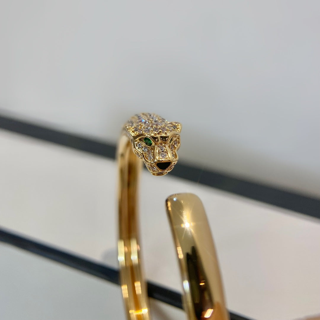 [Perla Lux]PANTHERE GOLD DIAMOND OPEN BRACELET