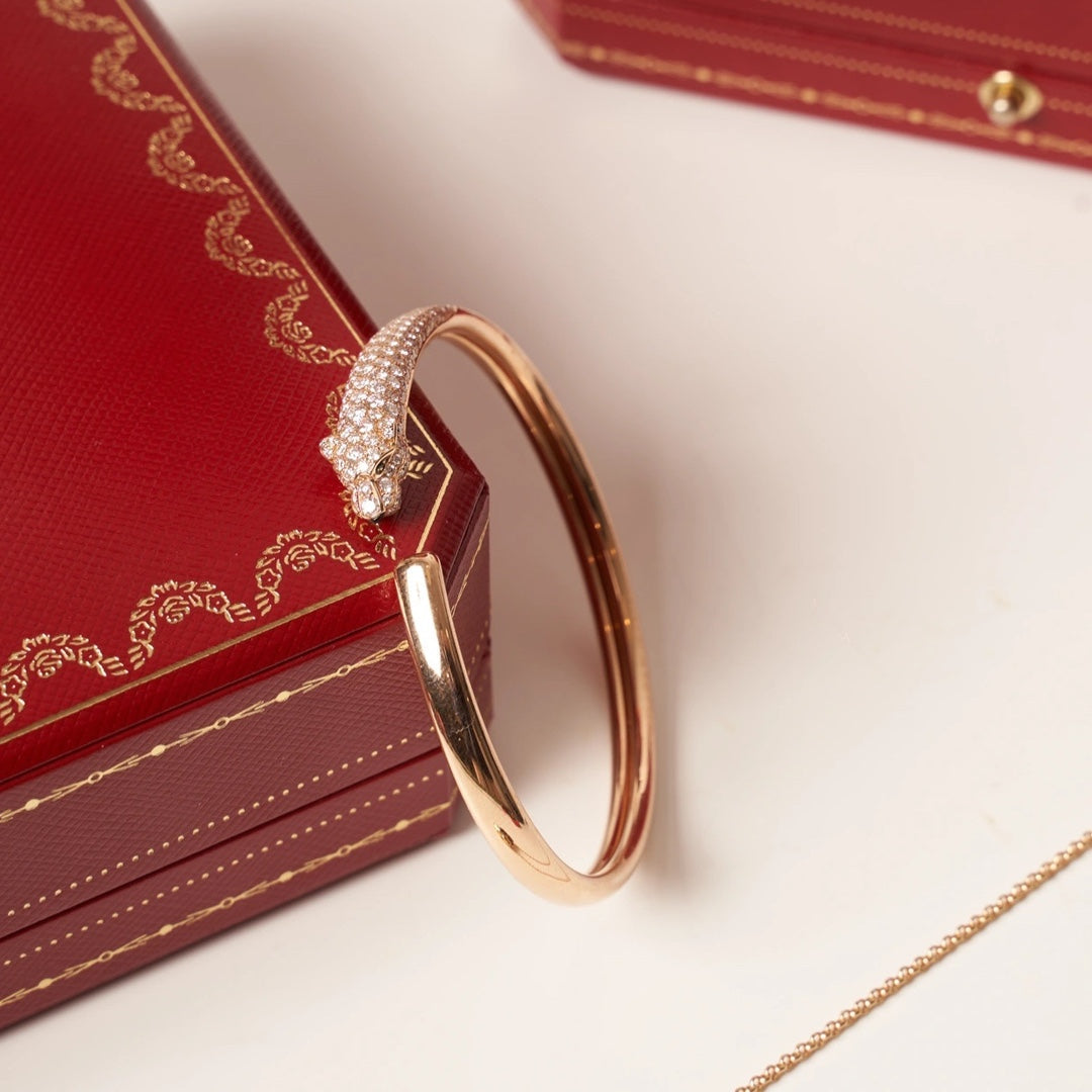 [Perla Lux]PANTHERE ROSE GOLD DIAMOND OPEN BRACELET