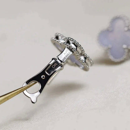 [Perla Lux]CLOVER MEDIUM 1 MOTIFS  WHITE MOP EARRINGS SILVER