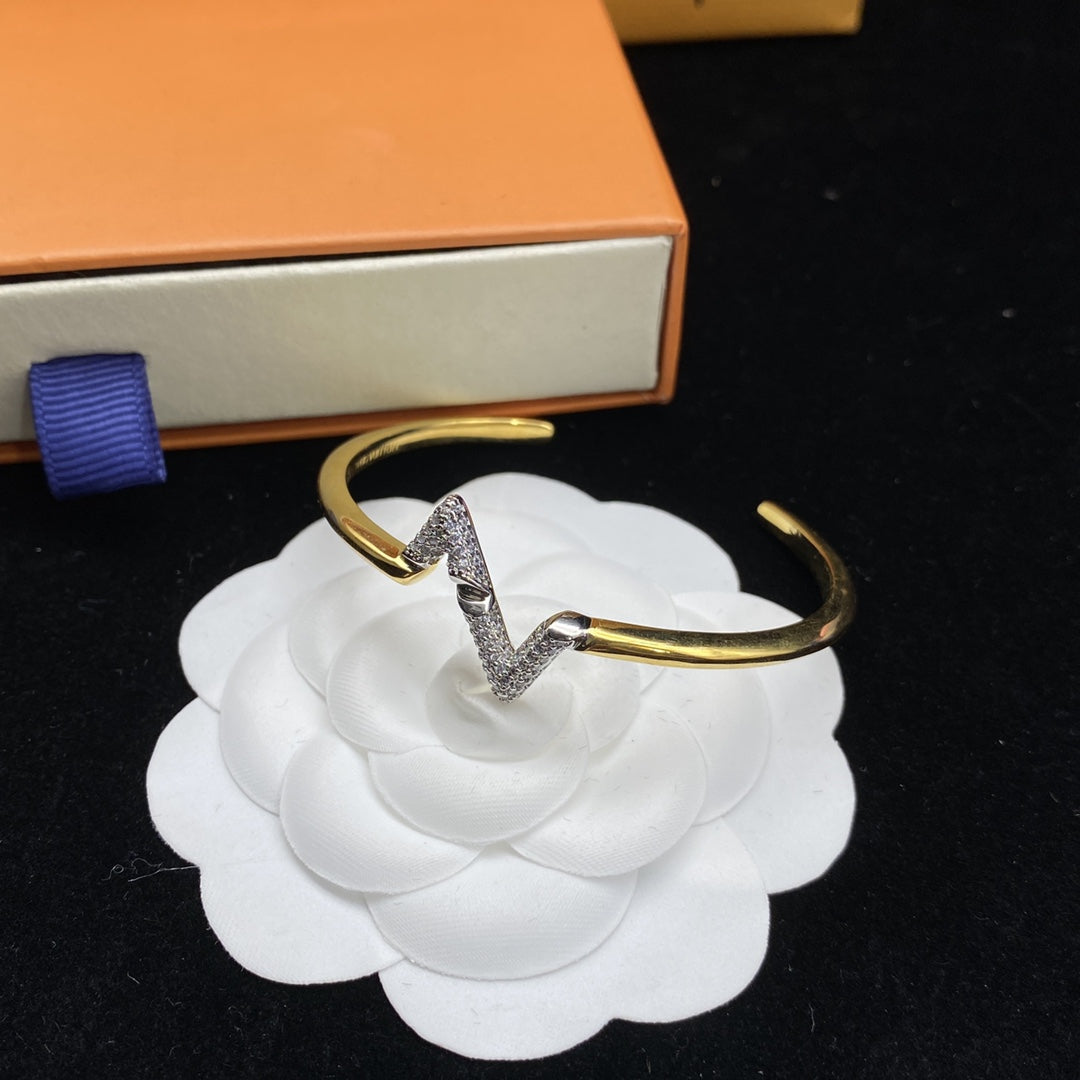 [Perla Lux]VOLTE UPSITE DOWN DIAMOND GOLD OPEN BRACELET