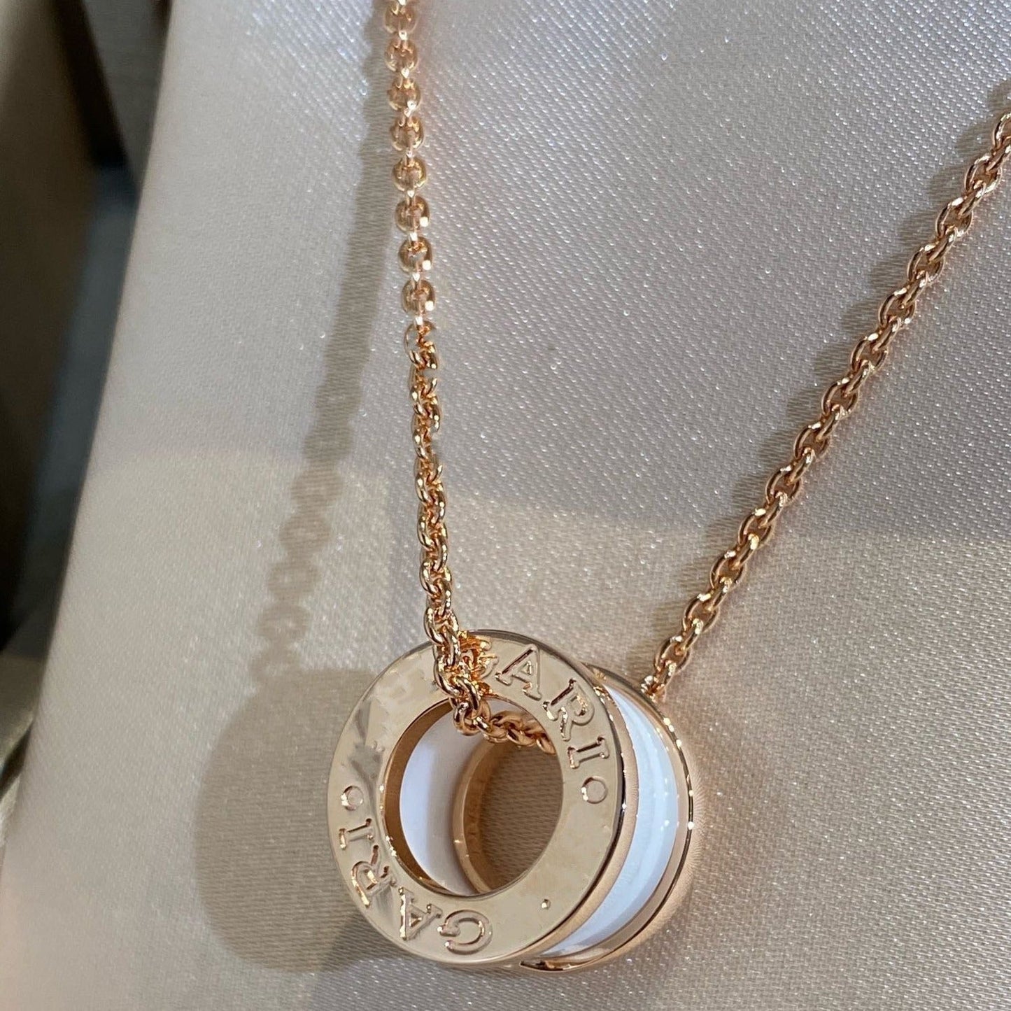 [Perla Lux]ZERO 1 WHITE CERAMIC PINK GOLD NECKLACE