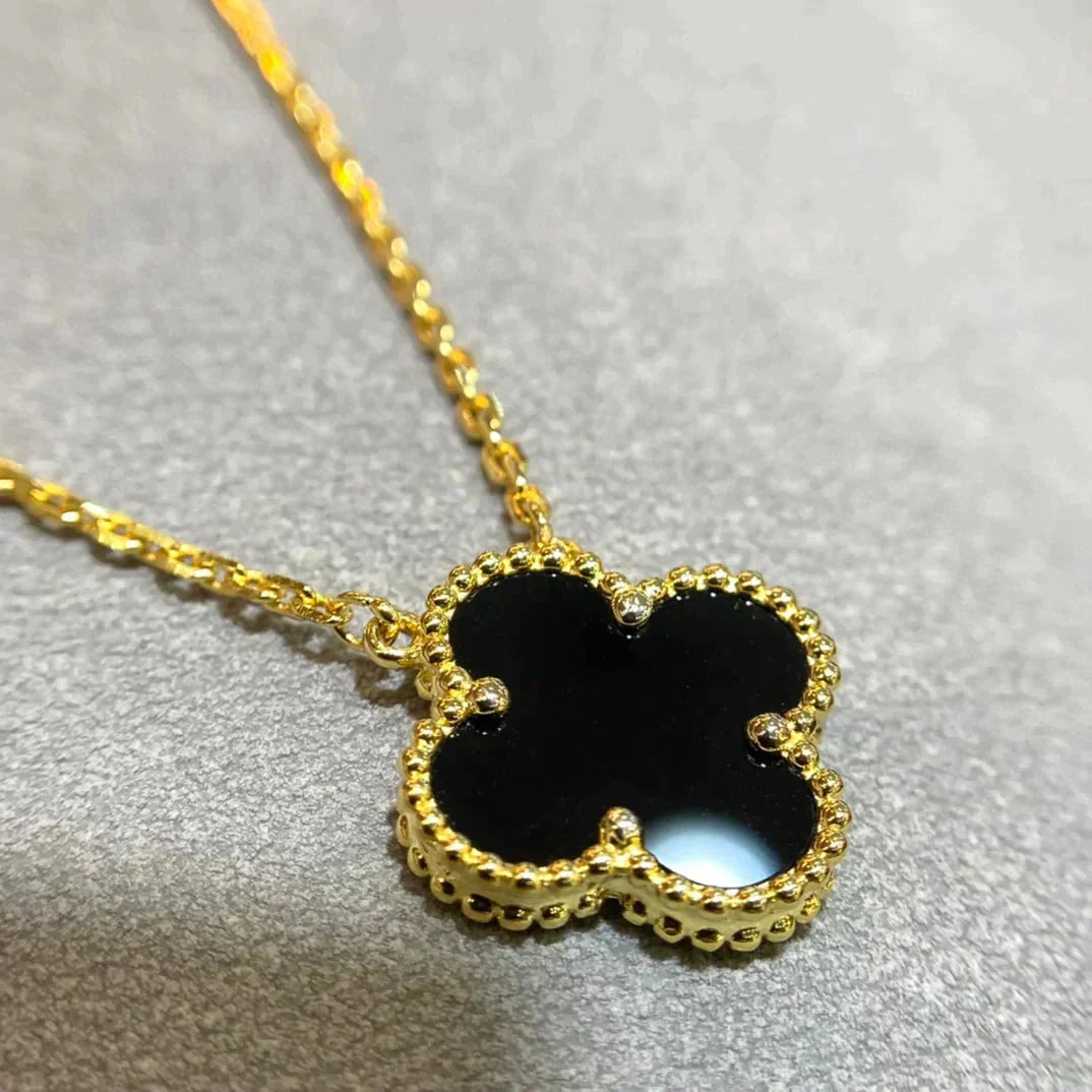 [Perla Lux]CLOVER 15MM BLACK ONYX SINGLE FLOWER NECKLACE