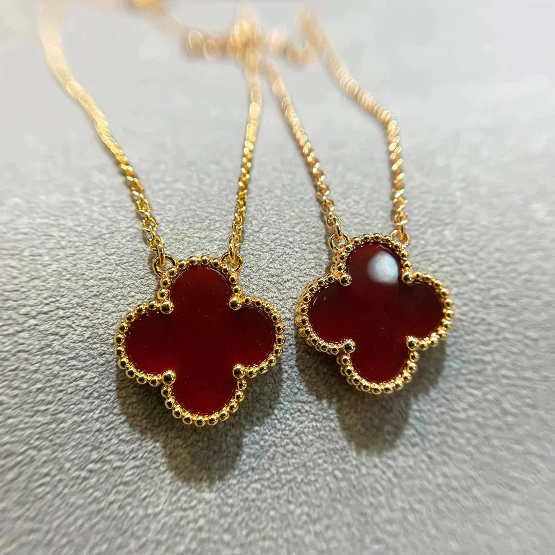 [Perla Lux]CLOVER 15MM CARNELIAN SINGLE FLOWER NECKLACE