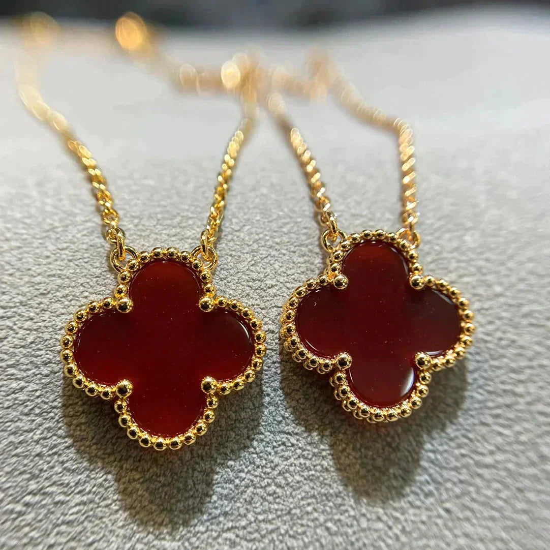 [Perla Lux]CLOVER 15MM CARNELIAN SINGLE FLOWER NECKLACE