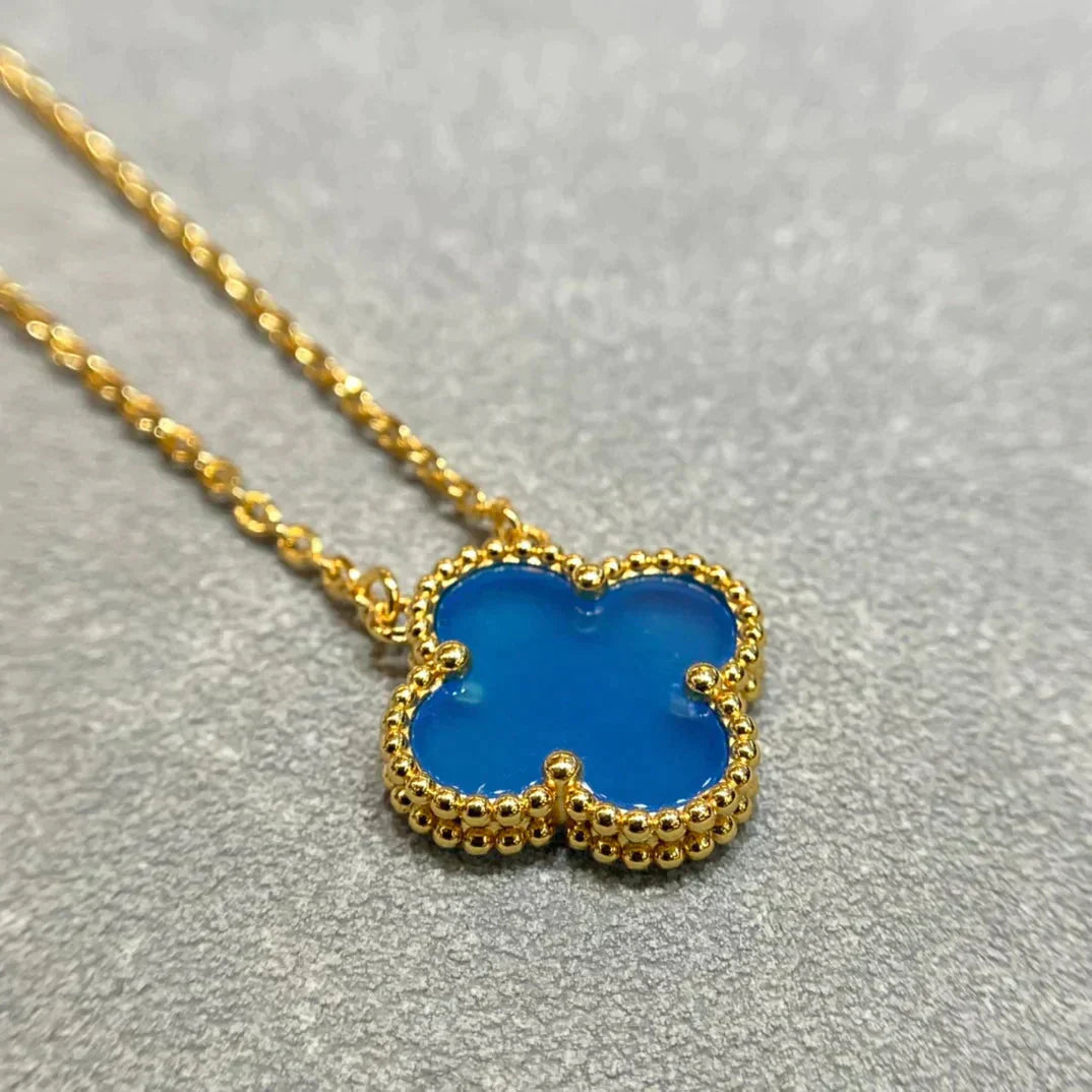 [Perla Lux]CLOVER 15MM BLUE AGATE NECKLACE