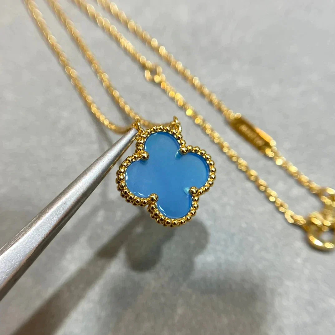 [Perla Lux]CLOVER 15MM BLUE AGATE NECKLACE