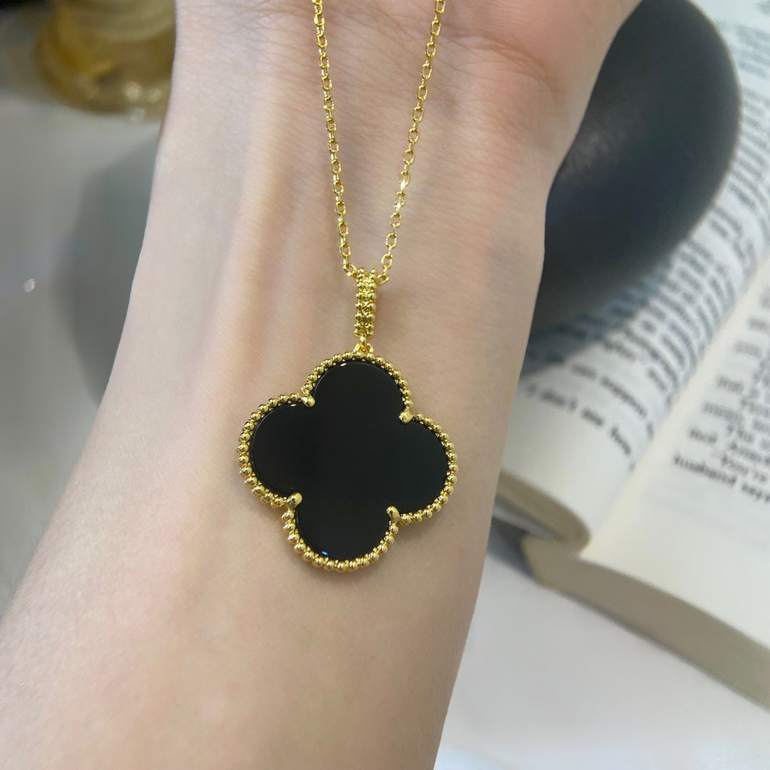 [Perla Lux]CLOVER 25MM NECKLACE GOLD ONYX