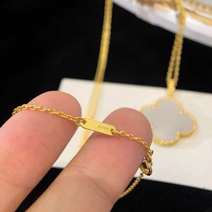 [Perla Lux]CLOVER 25MM MOP LARGE PENDANT NECKLACE