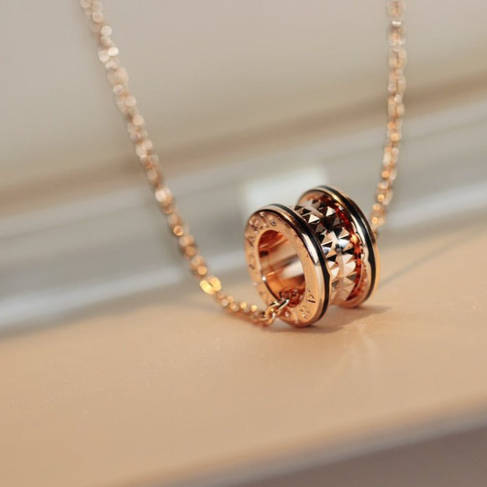 [Perla Lux]ZERO 1 ROCK PEDANT PINK GOLD BLACK NECKLACE
