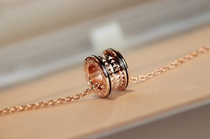 [Perla Lux]ZERO 1 ROCK PEDANT PINK GOLD BLACK NECKLACE