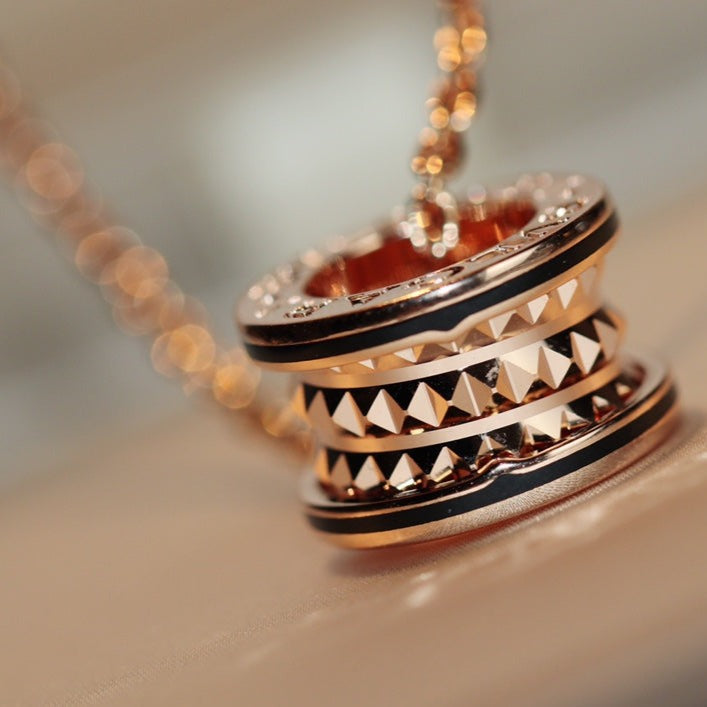 [Perla Lux]ZERO 1 ROCK PEDANT PINK GOLD BLACK NECKLACE