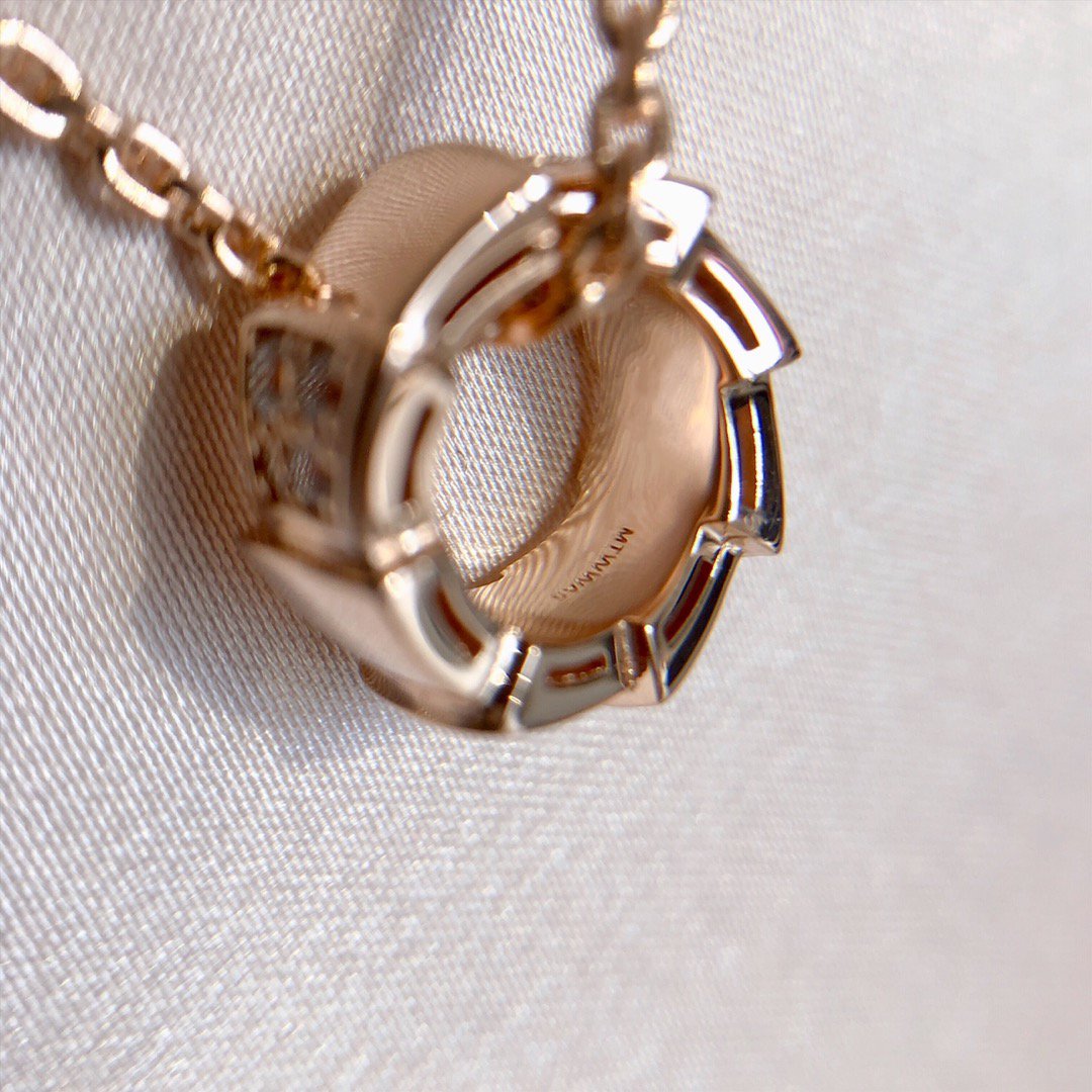 [Perla Lux]SERPENTI PEDANT DIAMOND PINK GOLD NECKLACE