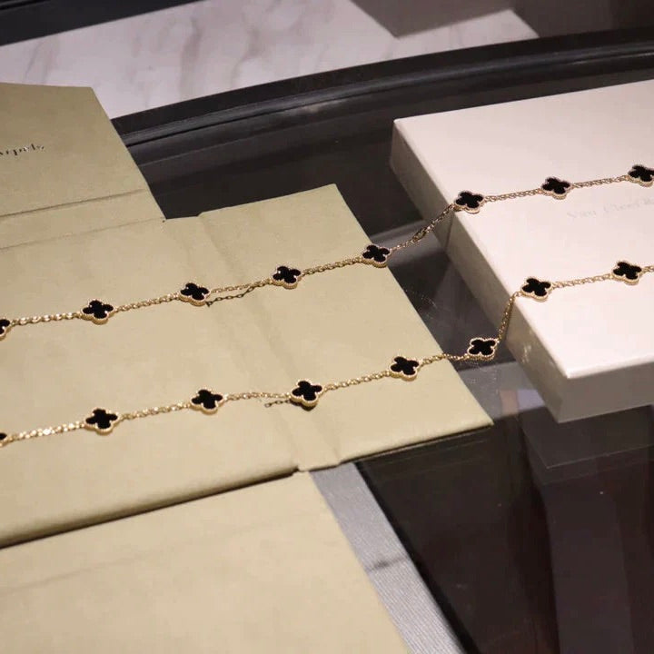 [Perla Lux]CLOVER 20 MOTIFS ONYX NECKLACE