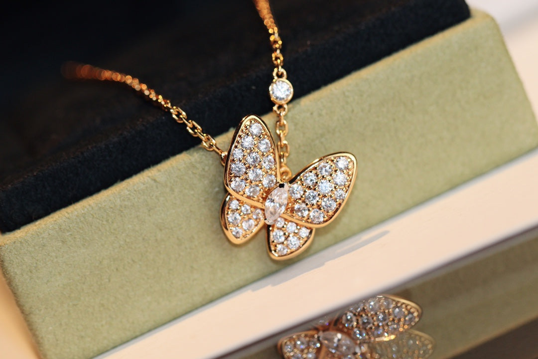 [Perla Lux]BUTTERFLY DIAMOND NECKLACE