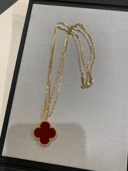 [Perla Lux]CLOVER 25MM NECKLACE GOLD CARNELIAN