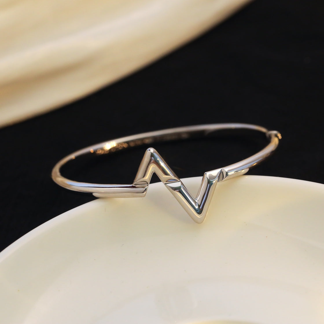 [Perla Lux]VOLTE UPSITE DOWN BRACELET