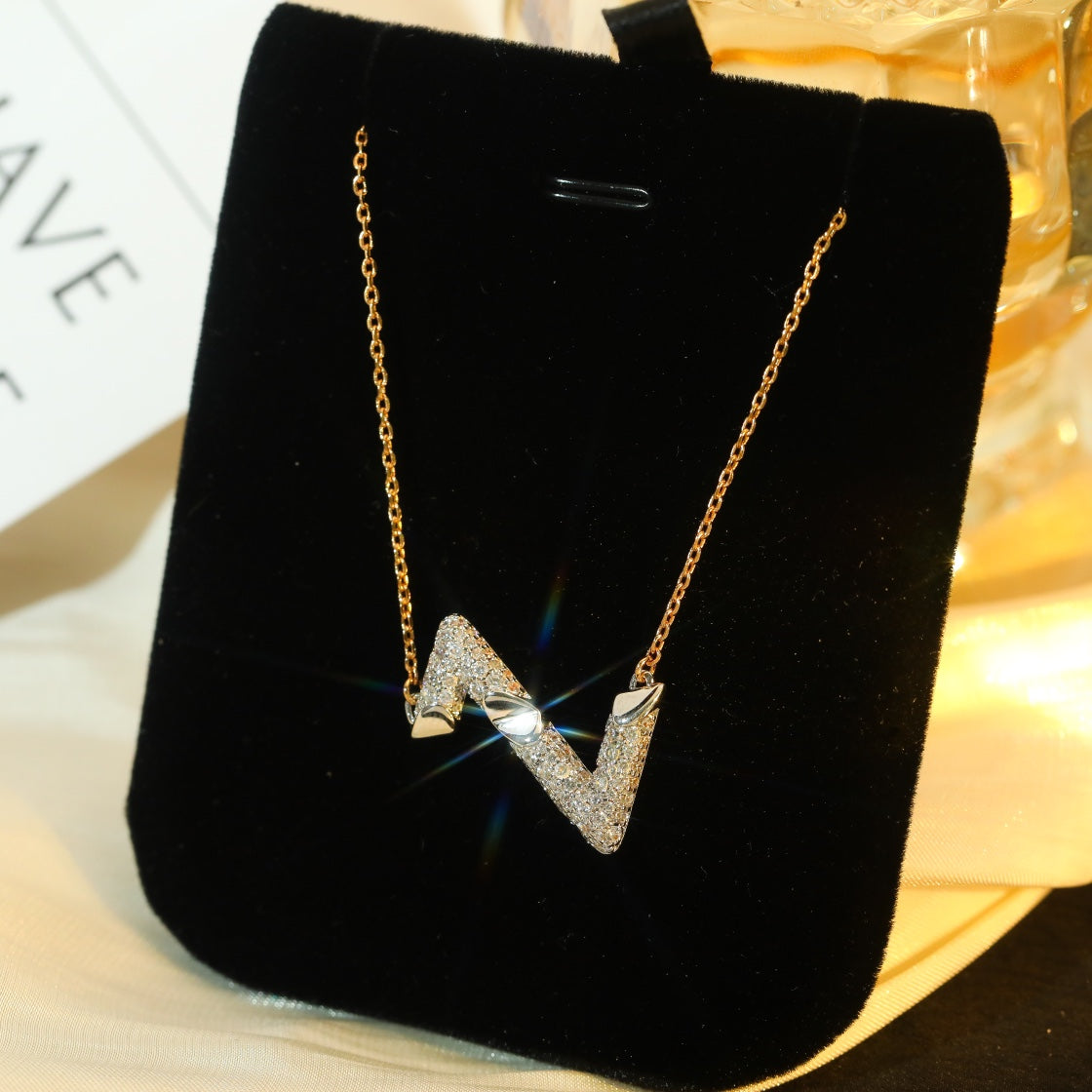[Perla Lux]VOLT SILVER DIAMOND PEDANT NECKLACE