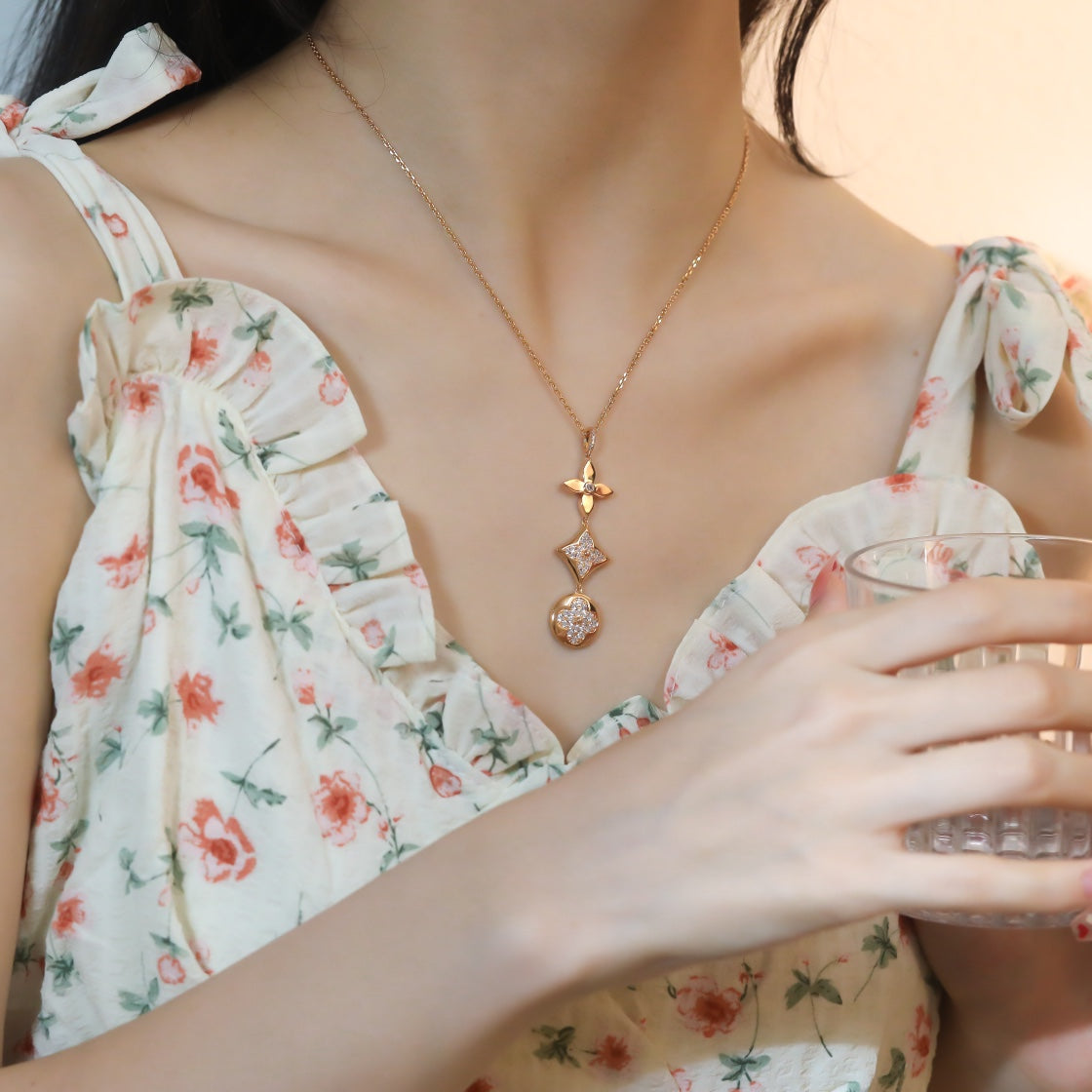 [Perla Lux]STAR AND SUN DIAMOND PINK GOLD NECKLACE