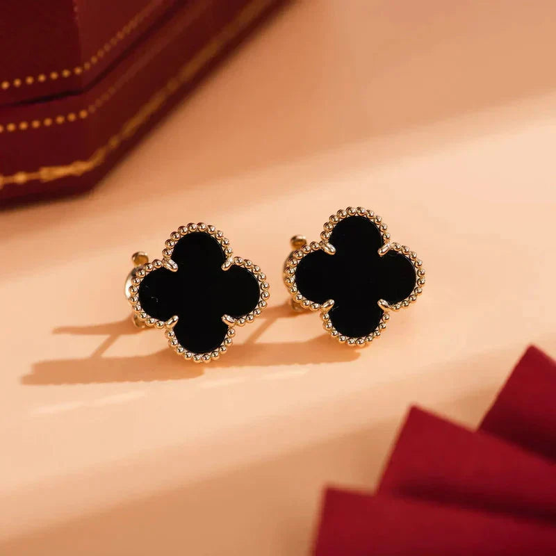 [Perla Lux]CLOVER MEDIUM 1 MOTIFS  ONYX STUD EARRINGS