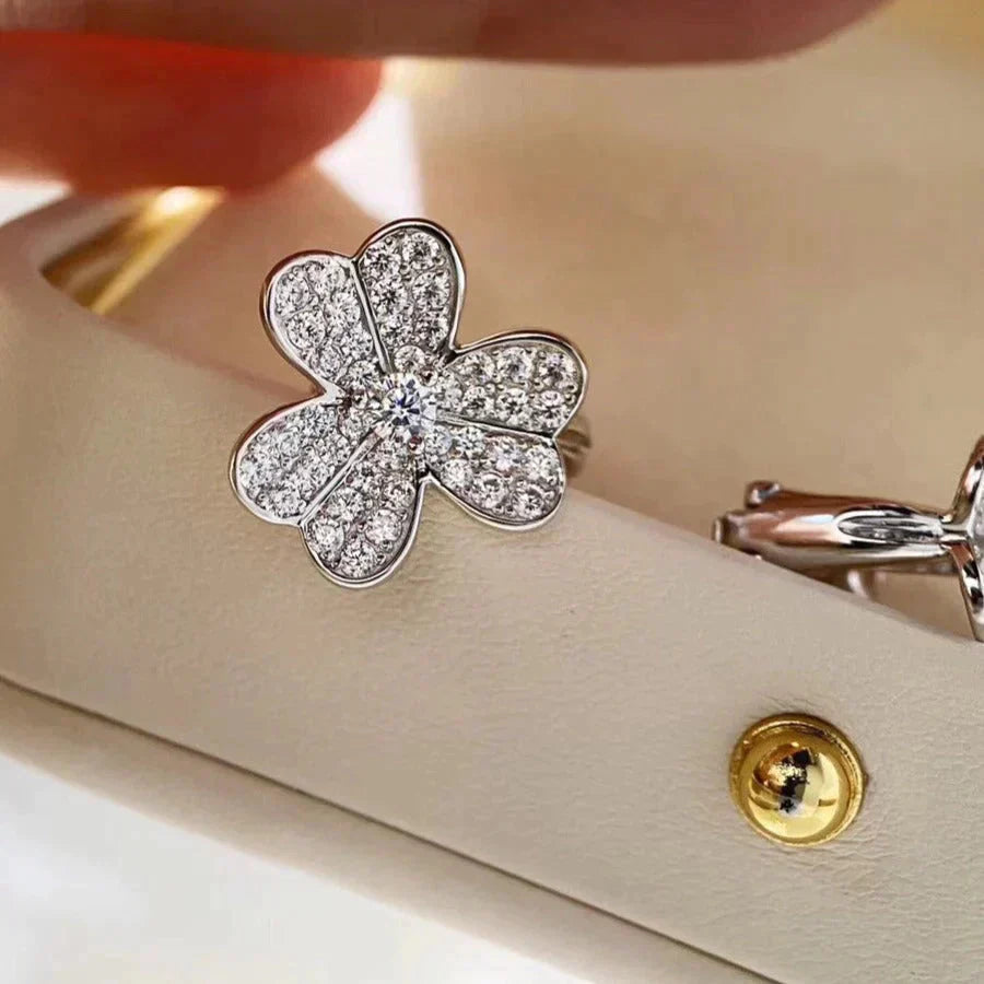 [Perla Lux]CLOVER COMOS DIAMOND EARRINGS SILVER