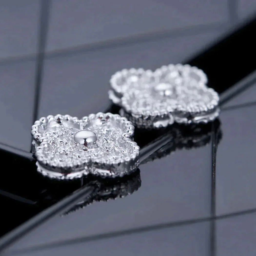 [Perla Lux]CLOVER 1 MOTIFS DIAMOND STUD EARRINGS SILVER