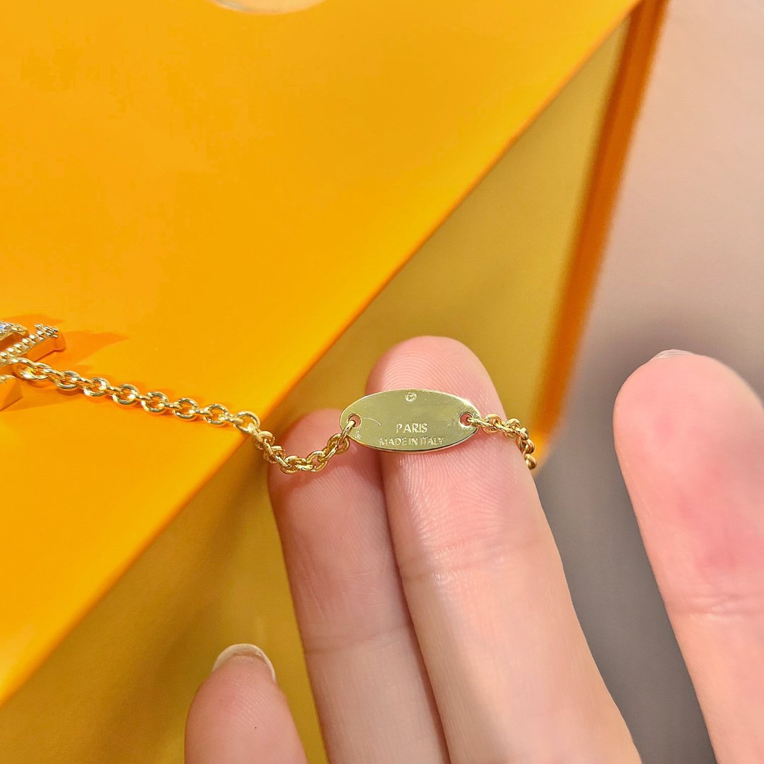 [Perla Lux]LOGO STAR MOTIF GOLD BRACELET
