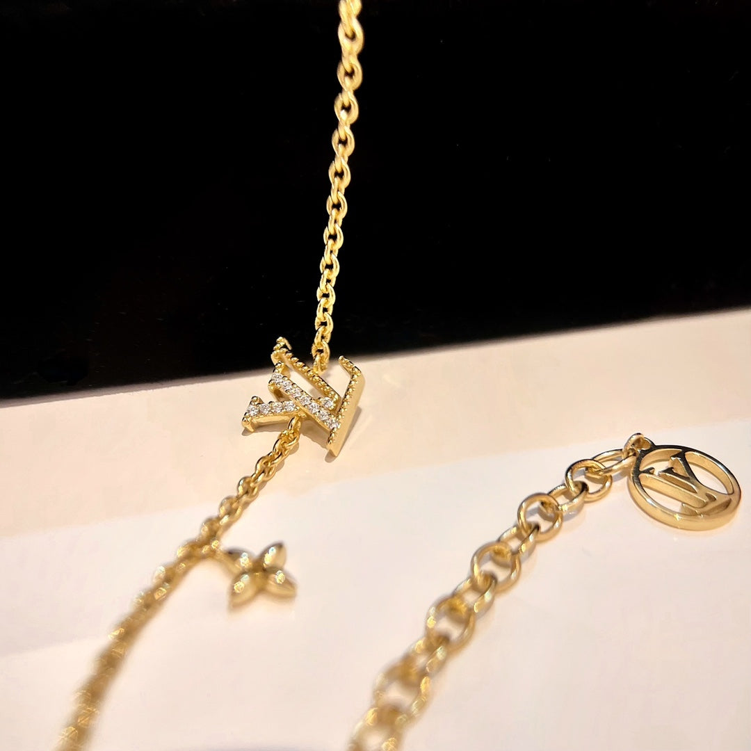[Perla Lux]LOGO STAR MOTIF GOLD BRACELET
