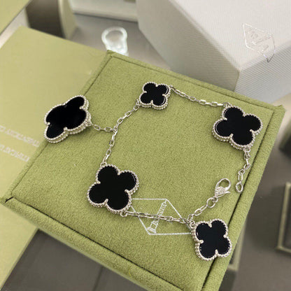[Perla Lux]CLOVER 5 MOTIFS SIVLER ONYX BRACELET