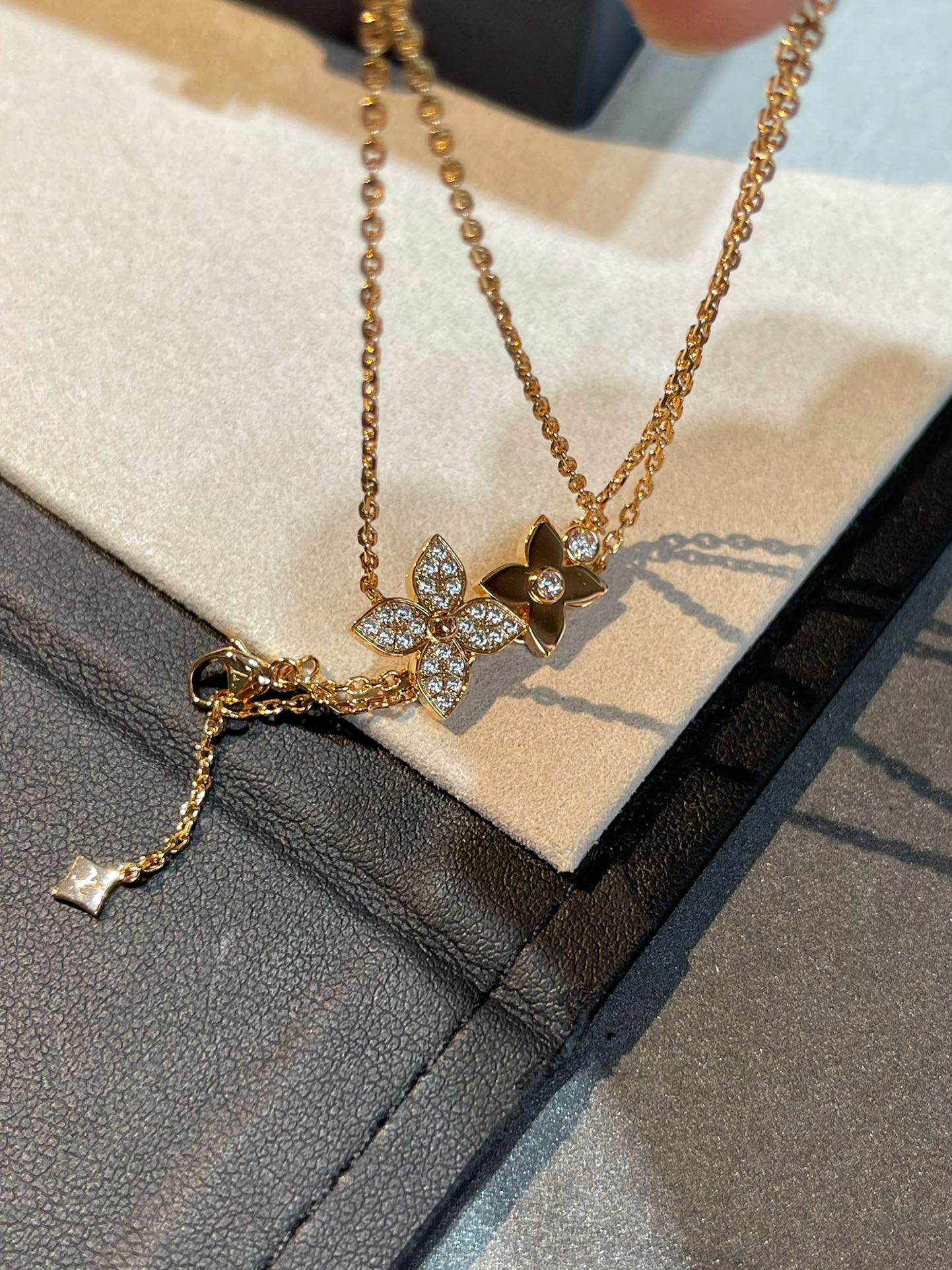 [Perla Lux]STAR BLOSSOM NECKLACE PINK GOLD DIAMONDS