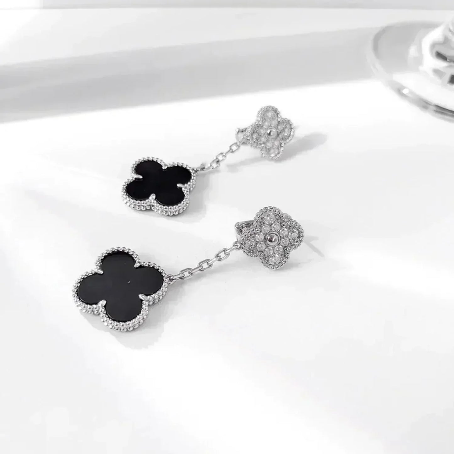 [Perla Lux]CLOVER 2 MOTIFS  DIAMOND ONYX EARRINGS SILVER