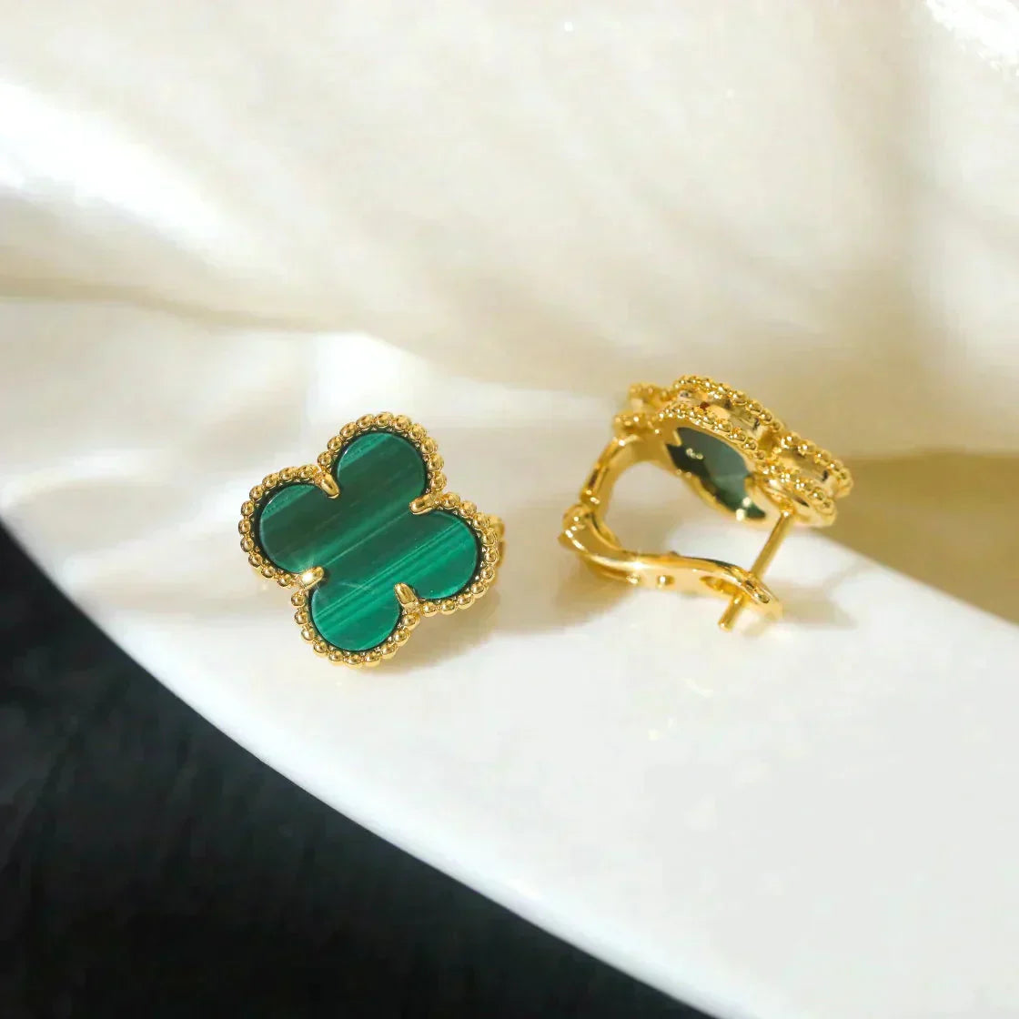 [Perla Lux]CLOVER MEDIUM 1 MOTIFS MALACHITE  EARRINGS