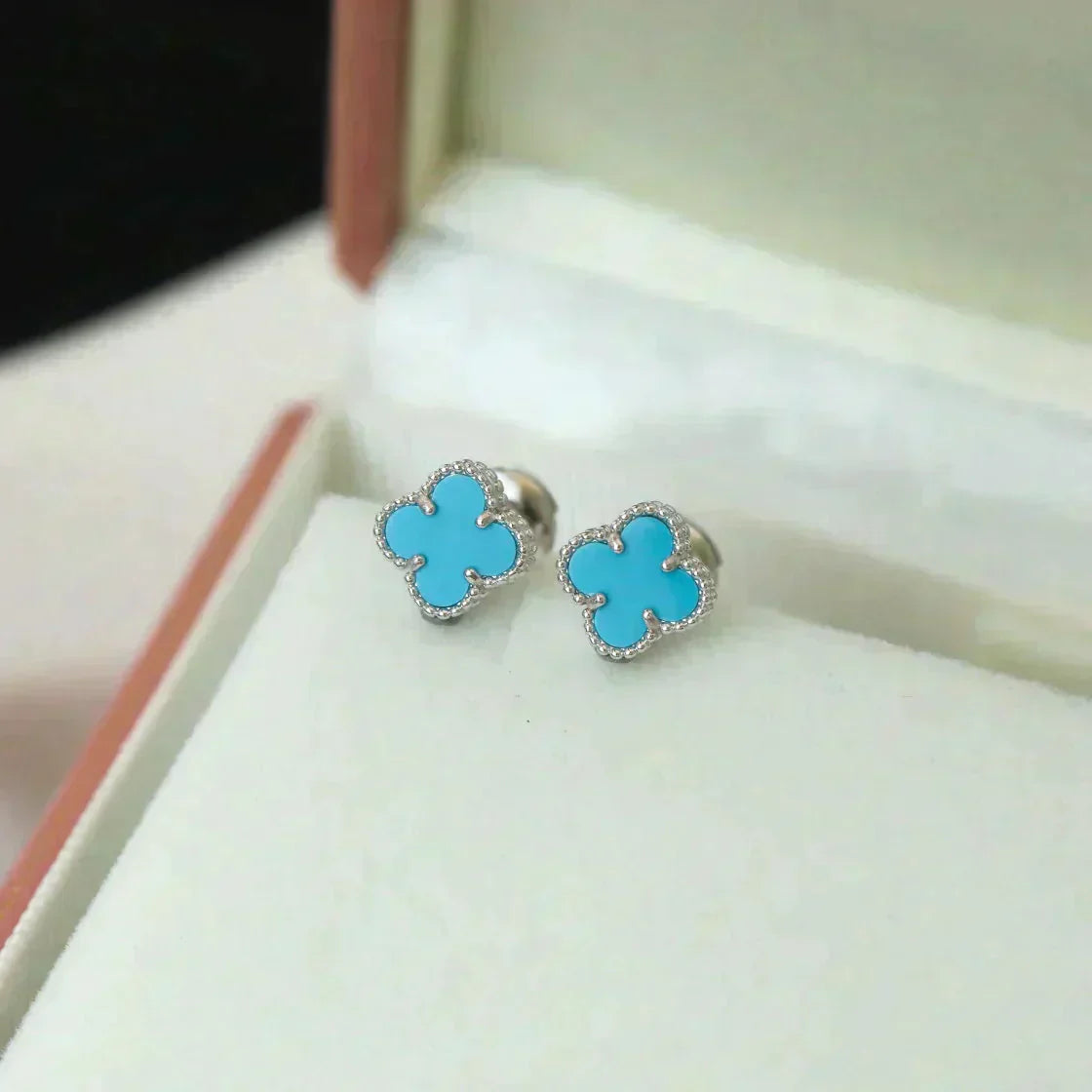 [Perla Lux]CLOVER MINI 9.5MM ONYX STUD EARRINGS SILVER