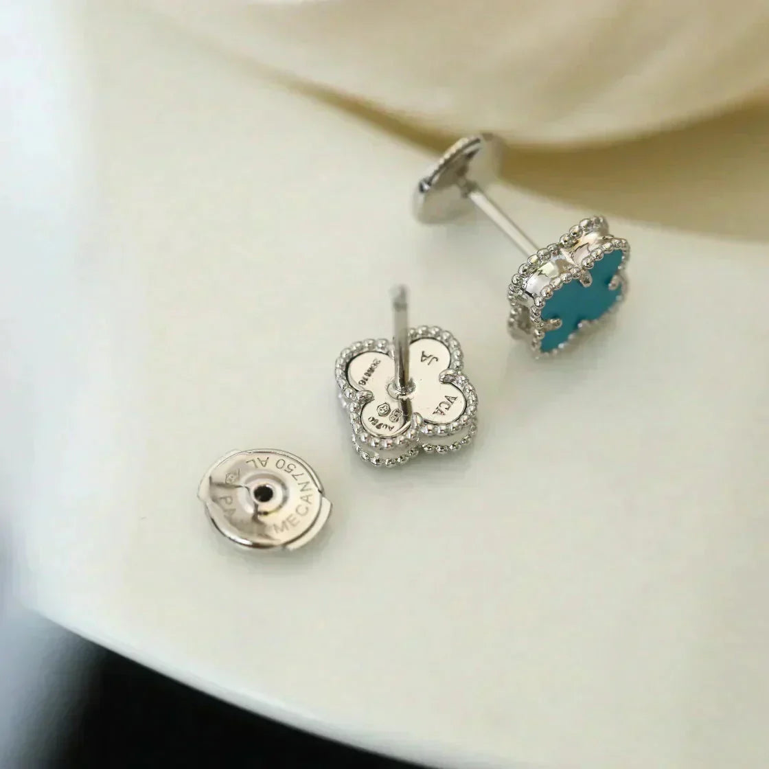 [Perla Lux]CLOVER MINI 9.5MM ONYX STUD EARRINGS SILVER