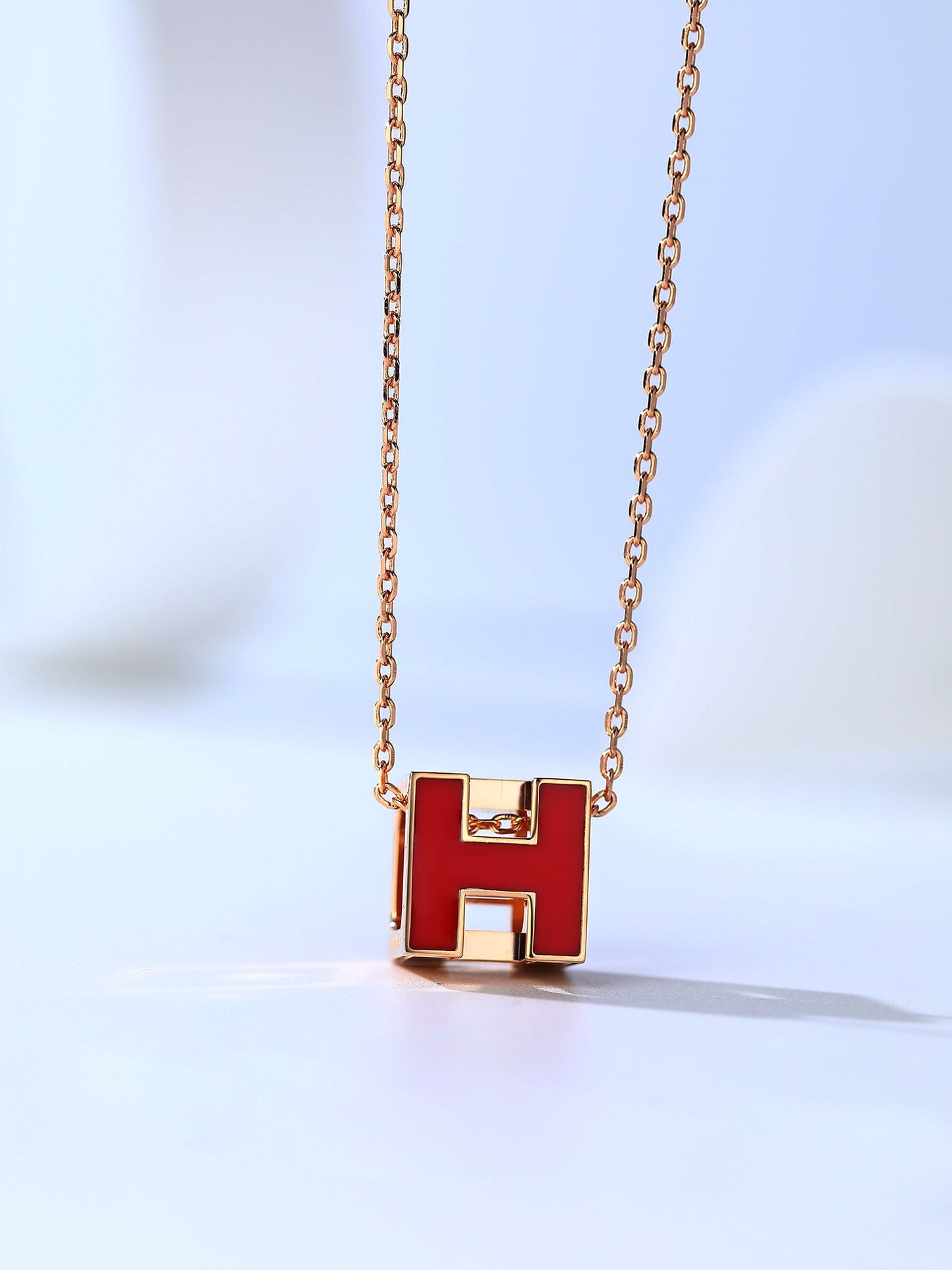 [Perla Lux]H CAGE PINK GOLD NECKLACE