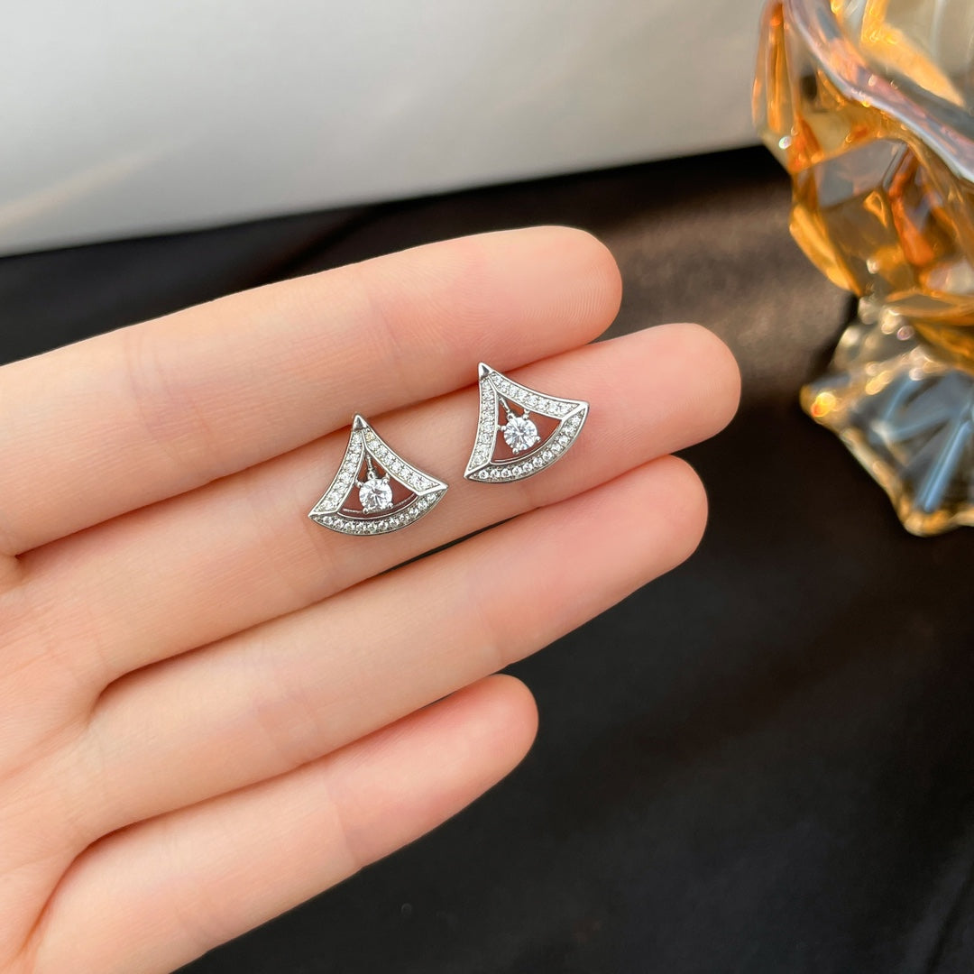 [Perla Lux]DREAM MINI DIAMOND STUD EARRINGS